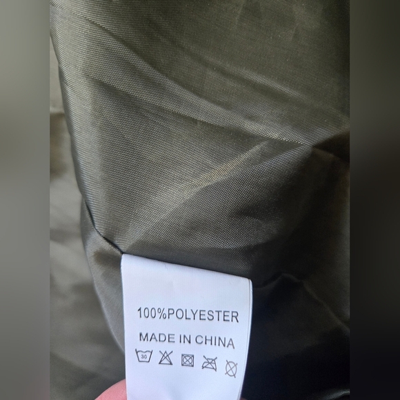 AMARYLLIS Olive Green Relaxed Fit Beltless Trench Coat. Size Small - Picture 11 of 13